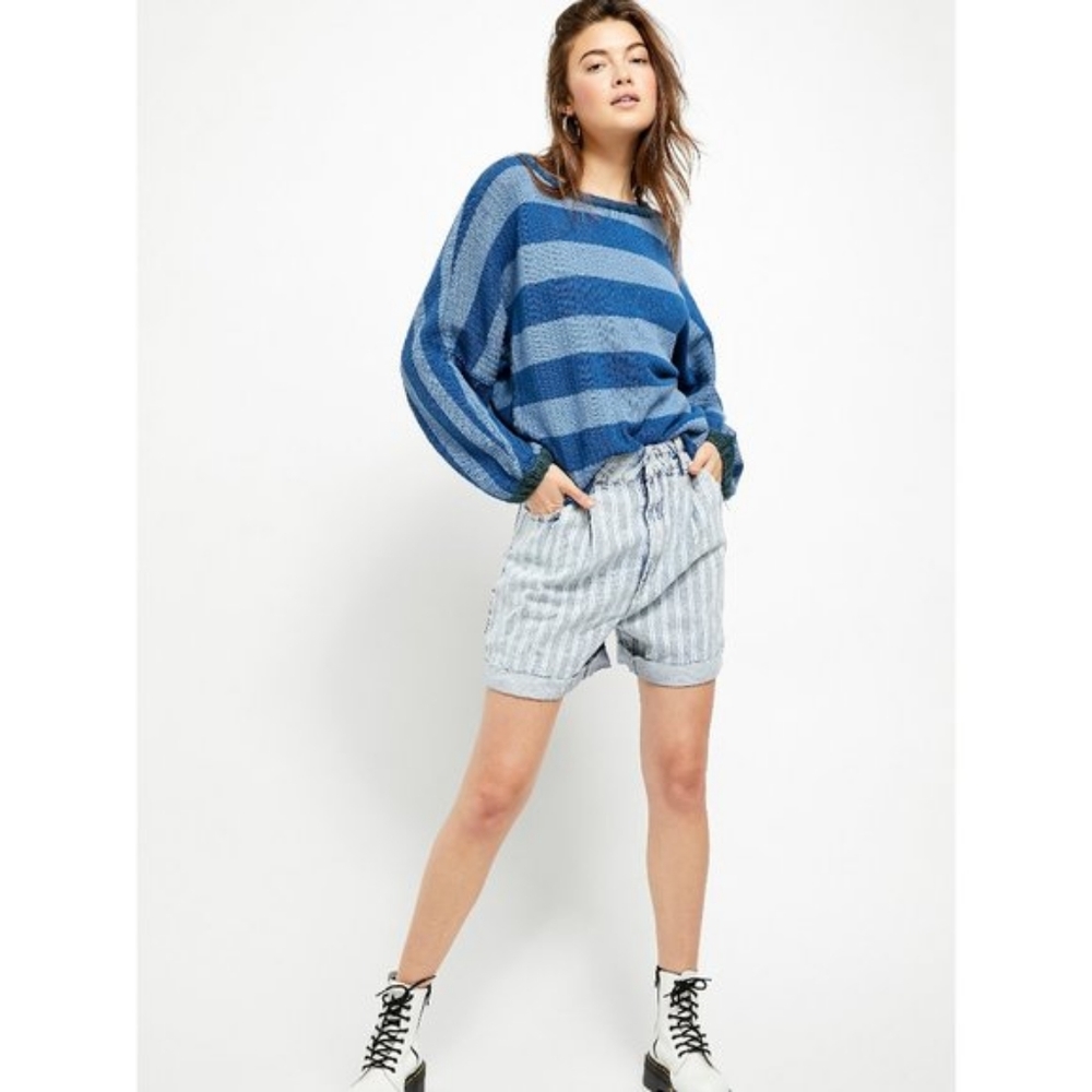 NWT Free People Loose High Rise Conductor Stripes Denim Pleated Shorts Size 31